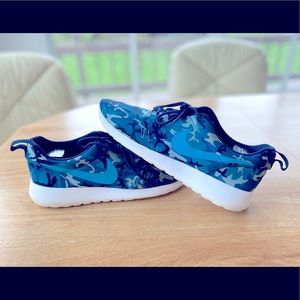 Blue Camo Nike Roshes